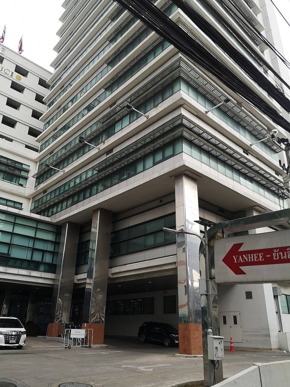Yanhee Hospital — Bangkok, Thailand